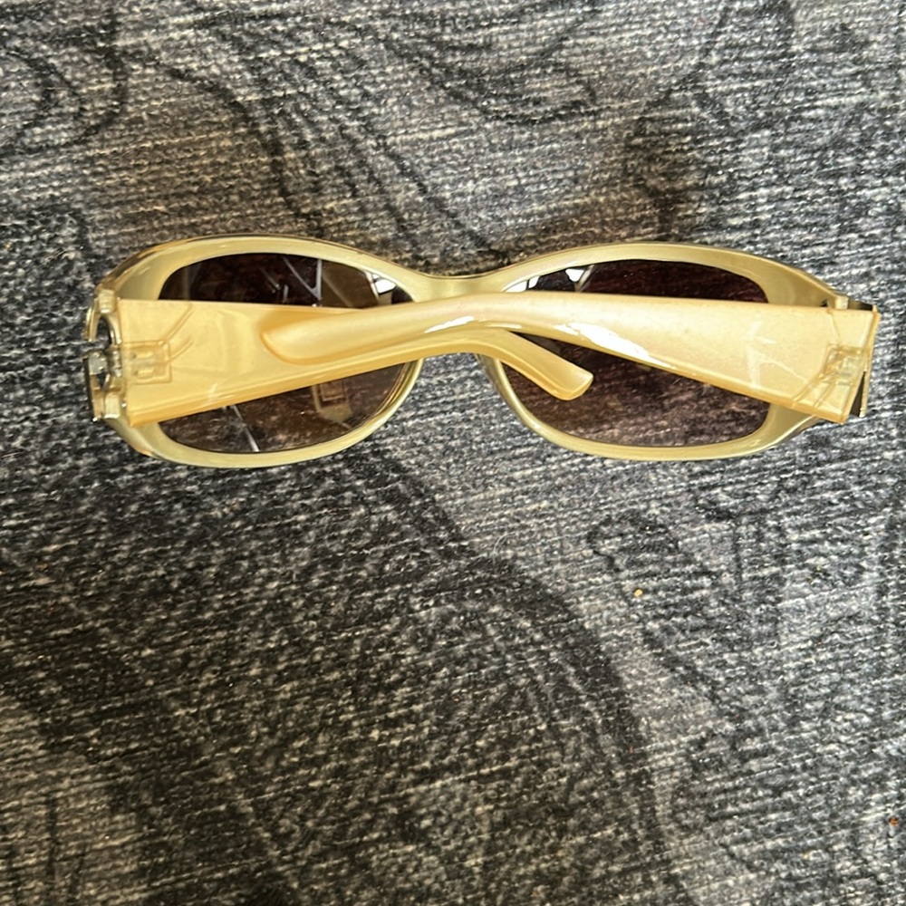 DG sunglasses - Picture 6 of 8